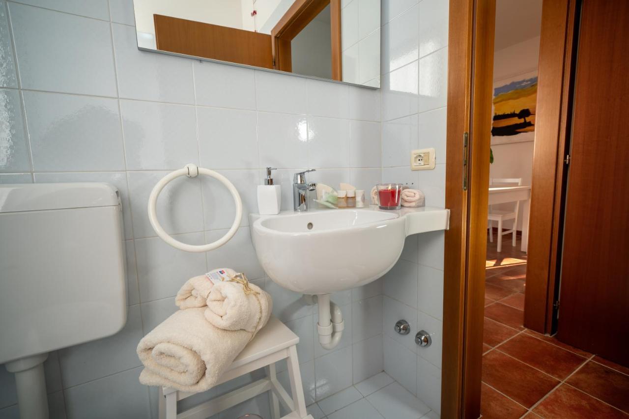 Ulivi Beth'S House Apartment เบรนโซเน ซูล การ์ดา ภายนอก รูปภาพ