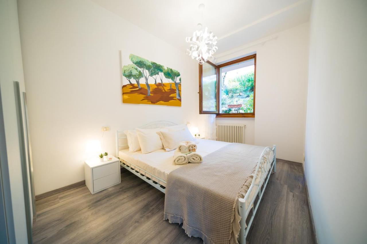 Ulivi Beth'S House Apartment เบรนโซเน ซูล การ์ดา ภายนอก รูปภาพ